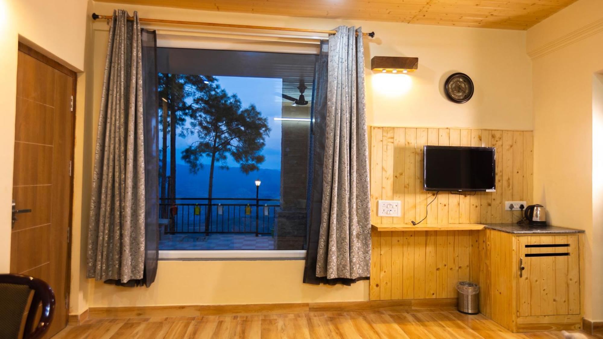 Nandini Cottage, A Premium Boutique Homestay 라닉헷 외부 사진