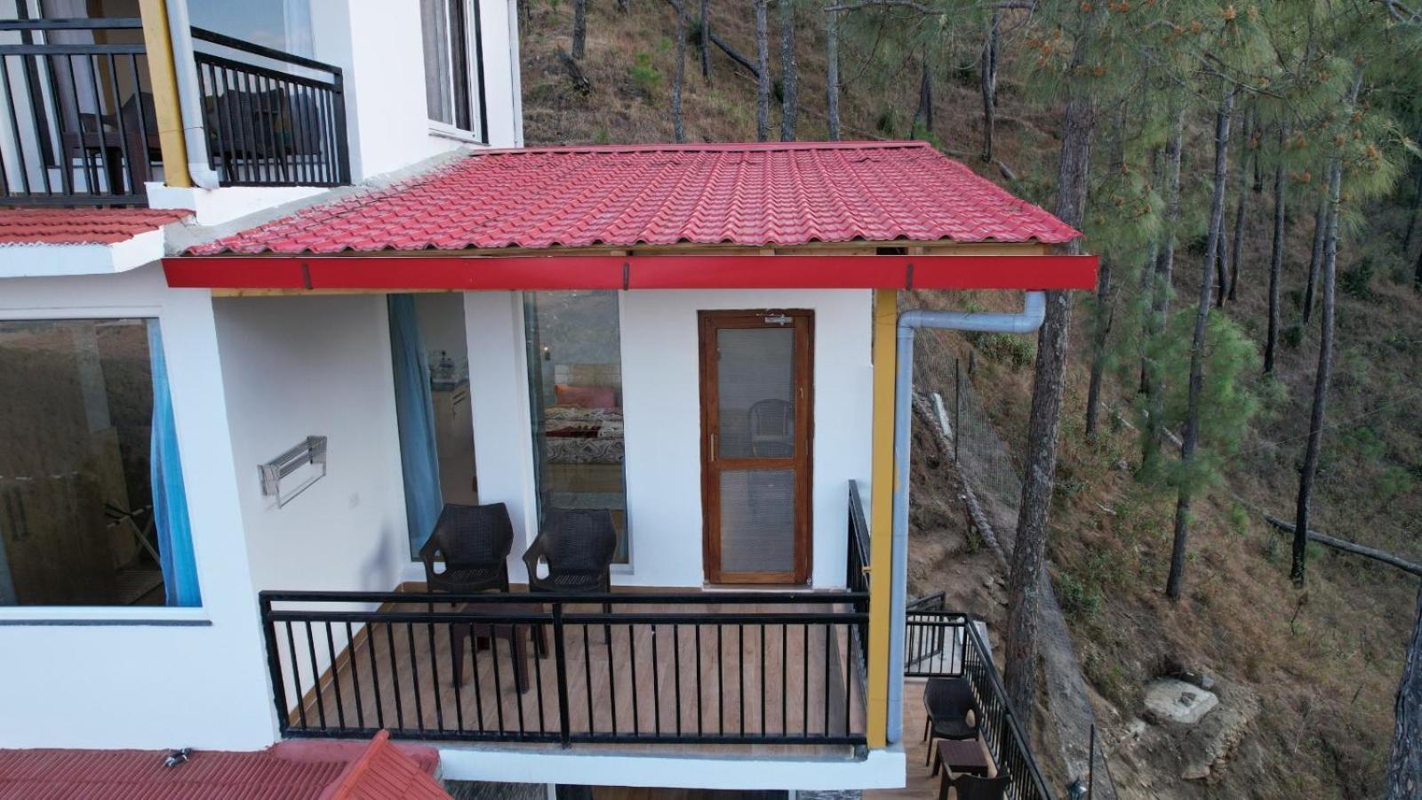 Nandini Cottage, A Premium Boutique Homestay 라닉헷 외부 사진