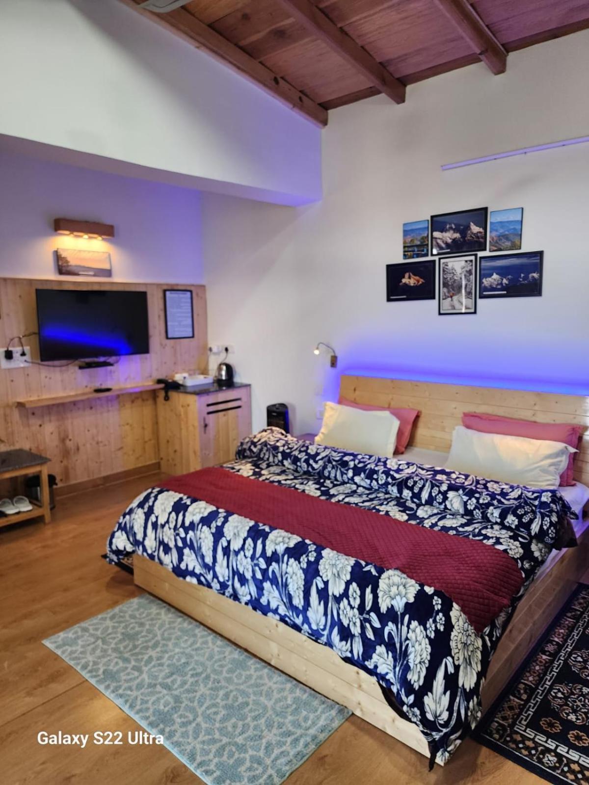 Nandini Cottage, A Premium Boutique Homestay 라닉헷 외부 사진